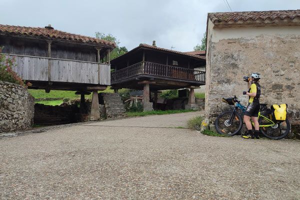 Alquiler-bicicletas-etapa-Villaviciosa-Oviedo